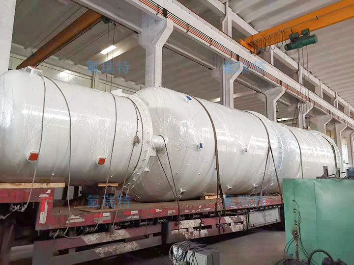 20立方鋼襯PP儲罐 